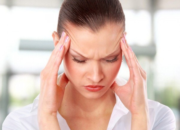 венозная недостаточность головного мозга сопровождается головными болями